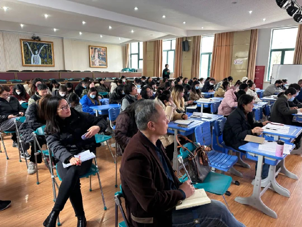 厚植崧泽文化润泽崧泽好少年2024年崧泽学校德育骨干培训二暨崧润校级